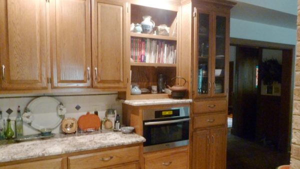 Custom Design-Build Kitchen Cabinets